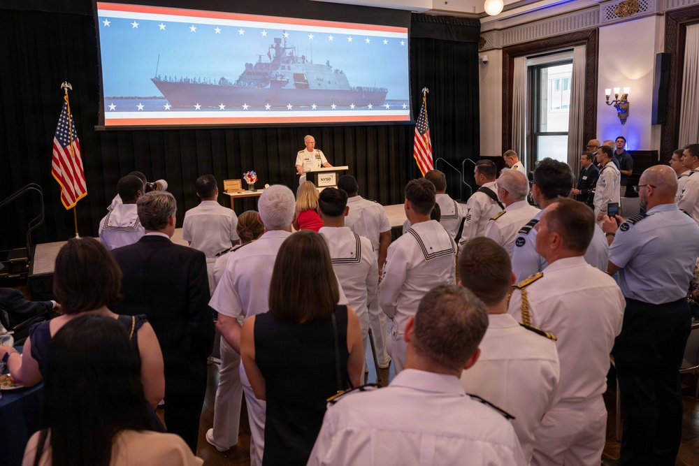 CNO Attends New York Stock Exchange Closing Bell Ceremony