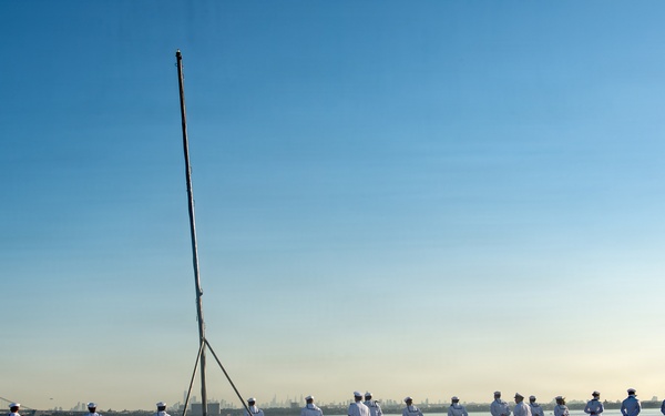 Nimitz Anchors in New York Harbor During International Naval Review 250
