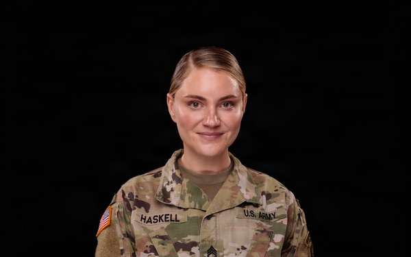 Staff Sgt. Megan Haskell - Vocalist - US Army Field Band Personnel Headshots
