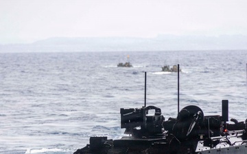 BLT 2/4 Conducts ACV Qualifications aboard USS Anchorage