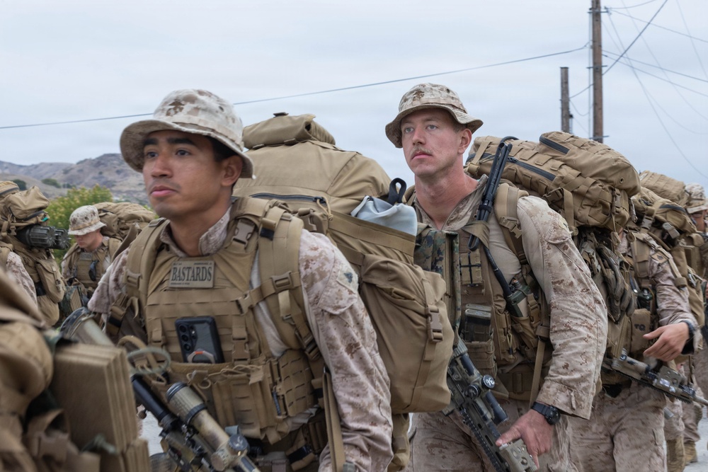 BLT 2/4 conducts a conditioning hike to San Mateo
