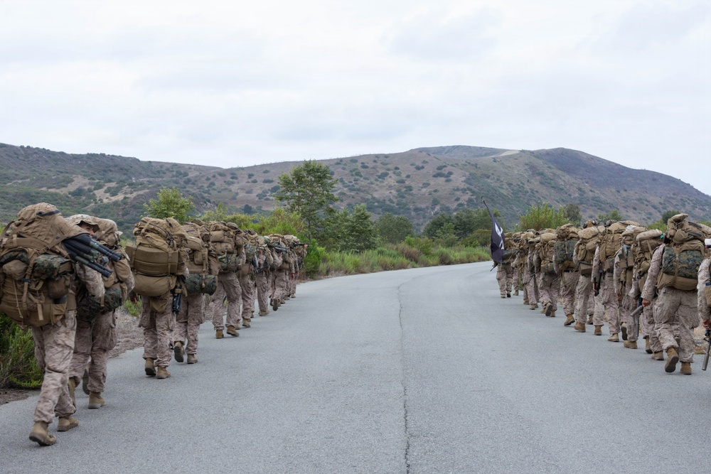 BLT 2/4 conducts a conditioning hike to San Mateo