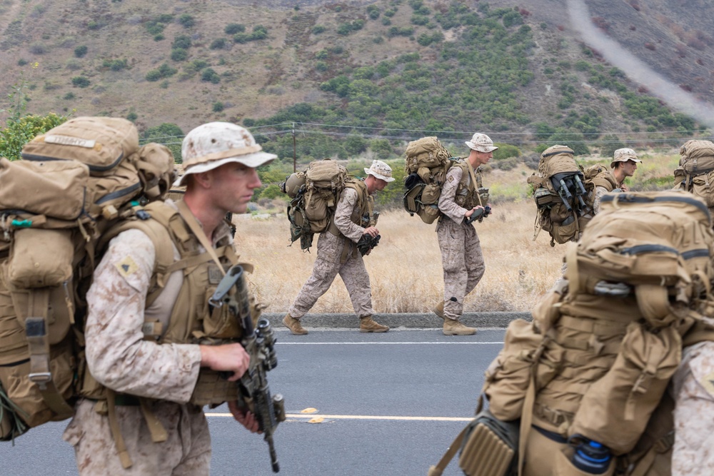 BLT 2/4 conducts a conditioning hike to San Mateo