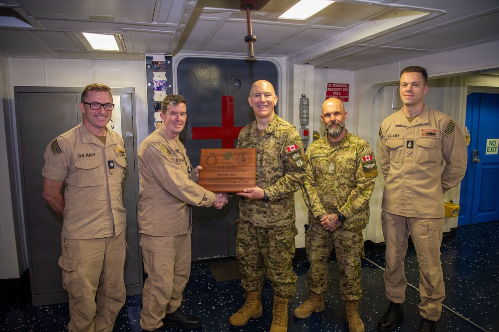 Canadian Surgeon General Vvsits USS Essex during RIMPAC 2026