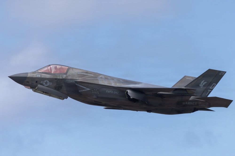U.S. Marines continue flight operations during Valiant Shield 2026