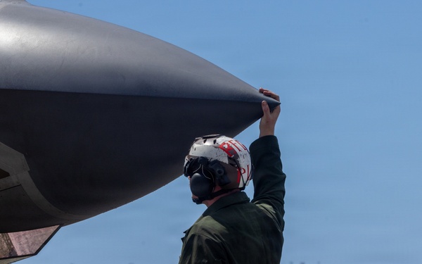 U.S. Marines conclude flight operations during Valiant Shield 2026