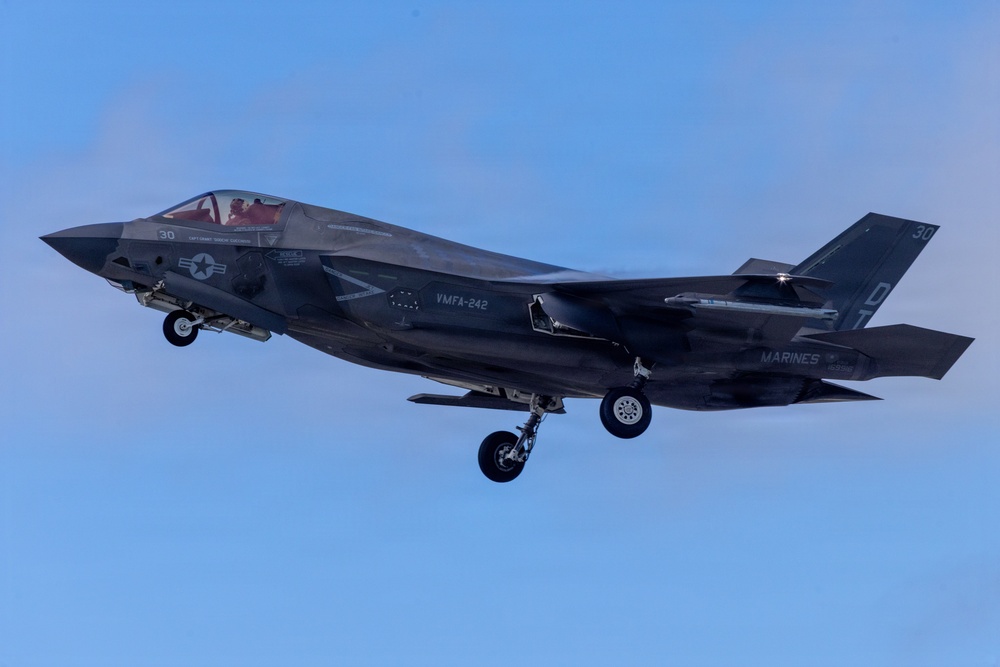 U.S. Marines conclude flight operations during Valiant Shield 2026