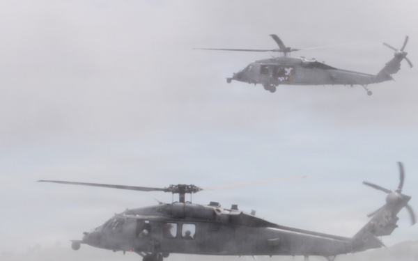 U.S. service members, New Zealand sailors conduct helocast training