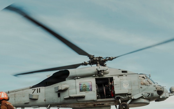 George Washington Commanding Officer Conducts Flight Operations