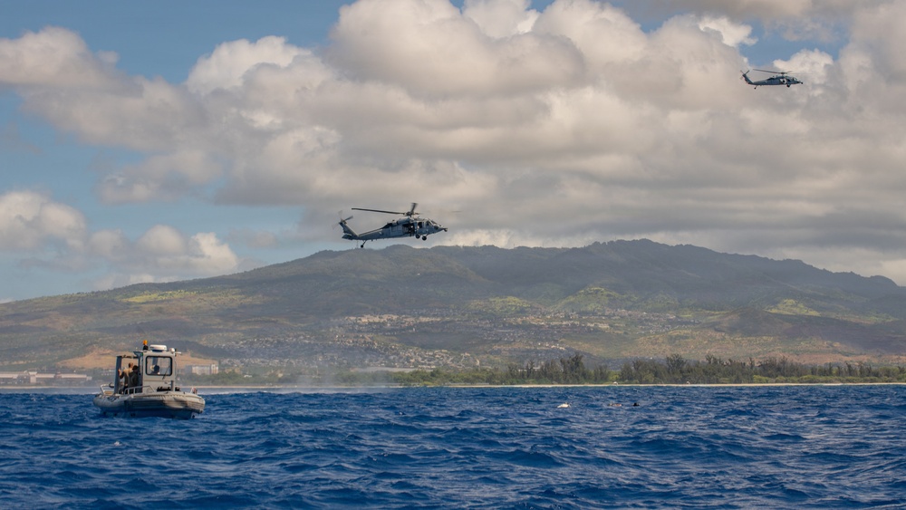U.S. service members, New Zealand sailors conduct floating mine practical application