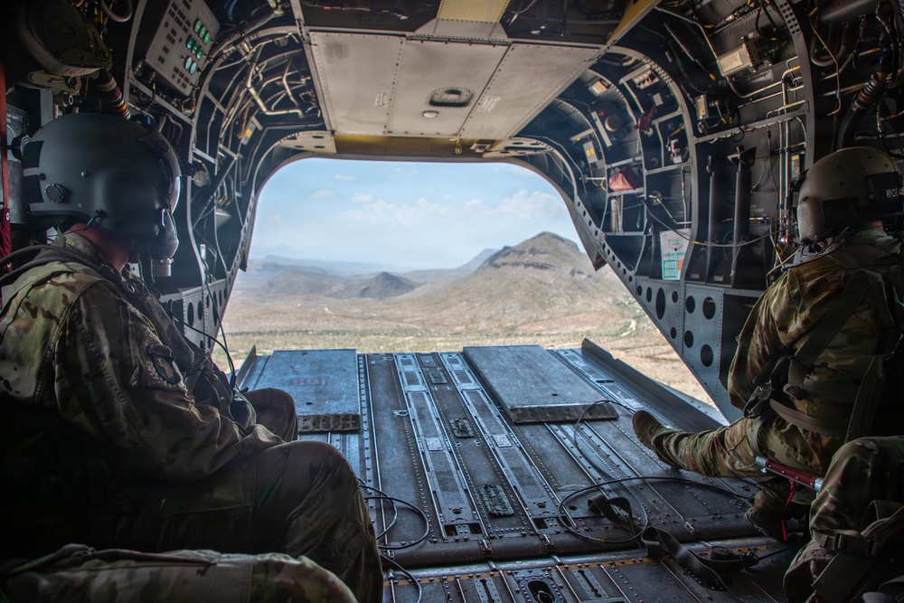 62nd Engineer Battalion conducts a Sling Load Operation to assist U.S. Border Patrol