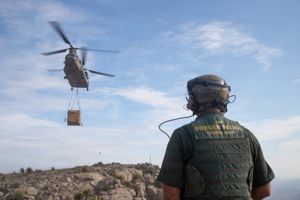 62nd Engineer Battalion conducts a Sling Load Operation to assist U.S. Border Patrol
