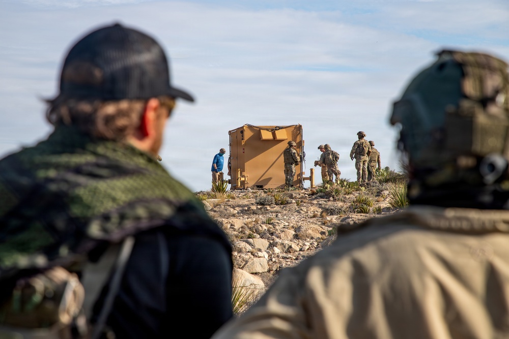 62nd Engineer Battalion conducts a Sling load Operation to assist U.S. Border Patrol