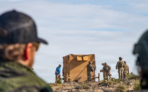 62nd Engineer Battalion conducts a Sling load Operation to assist U.S. Border Patrol