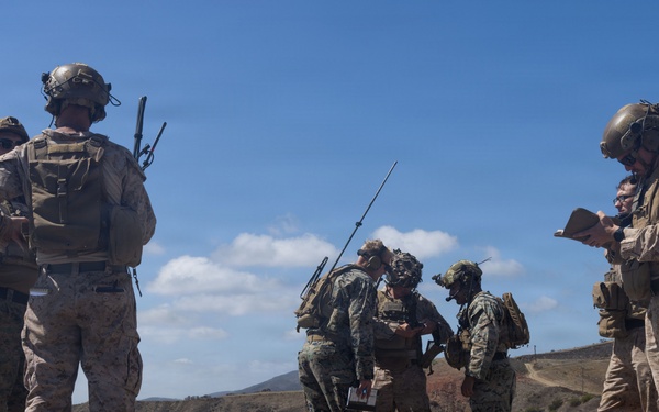 13th Marine Expeditionary Unit Conducts Supporting Arms and Coordination Exercise