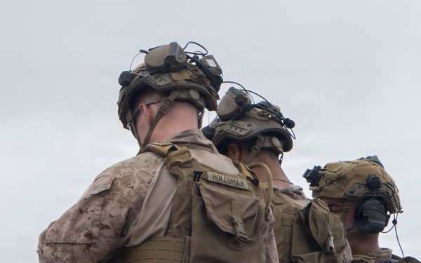 13th Marine Expeditionary Unit Conducts Supporting Arms and Coordination Exercise