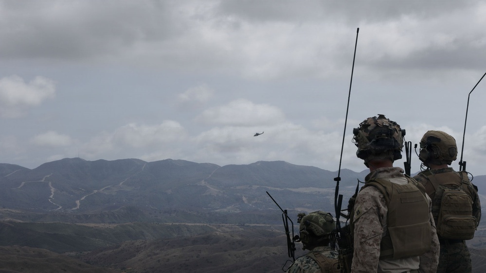 13th Marine Expeditionary Unit Conducts Supporting Arms and Coordination Exercise