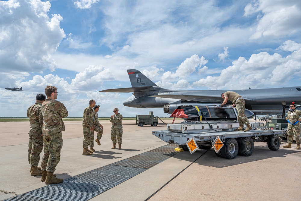 Dyess Airmen validate pre-flight procedures during LRASM Event Zero