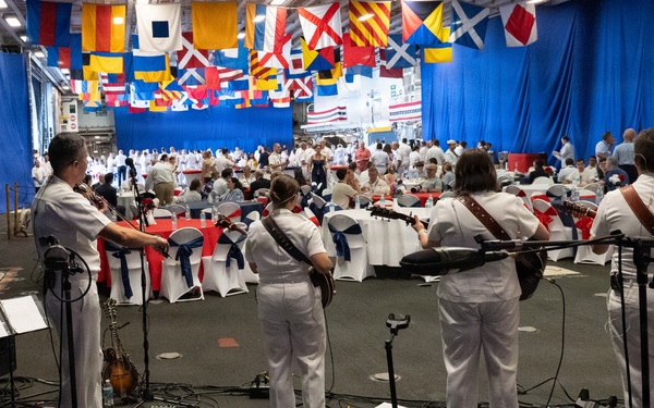 Navy Band Country Current helps nation celebrate 250th aboard USS Kearsarge