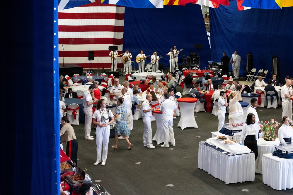 Navy Band Country Current helps nation celebrate 250th aboard USS Kearsarge