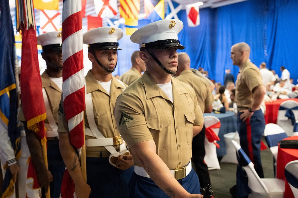 Navy Band Country Current helps nation celebrate 250th aboard USS Kearsarge