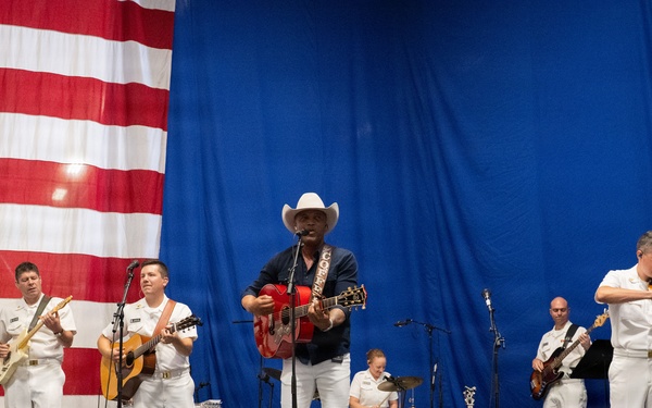 Navy Band Country Current helps nation celebrate 250th aboard USS Kearsarge