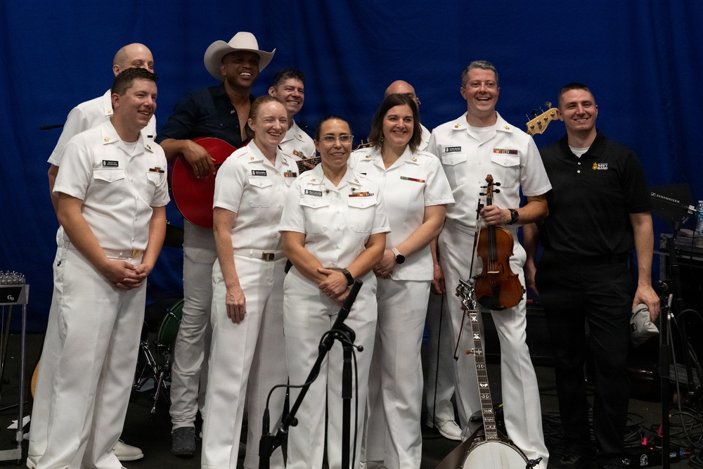 Navy Band Country Current helps nation celebrate 250th aboard USS Kearsarge