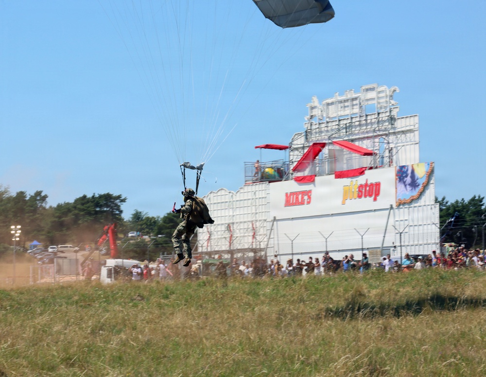4th of July Special Forces Airborne Jump