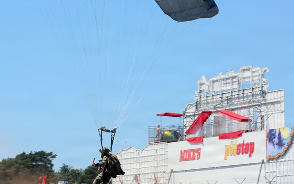4th of July Special Forces Airborne Jump