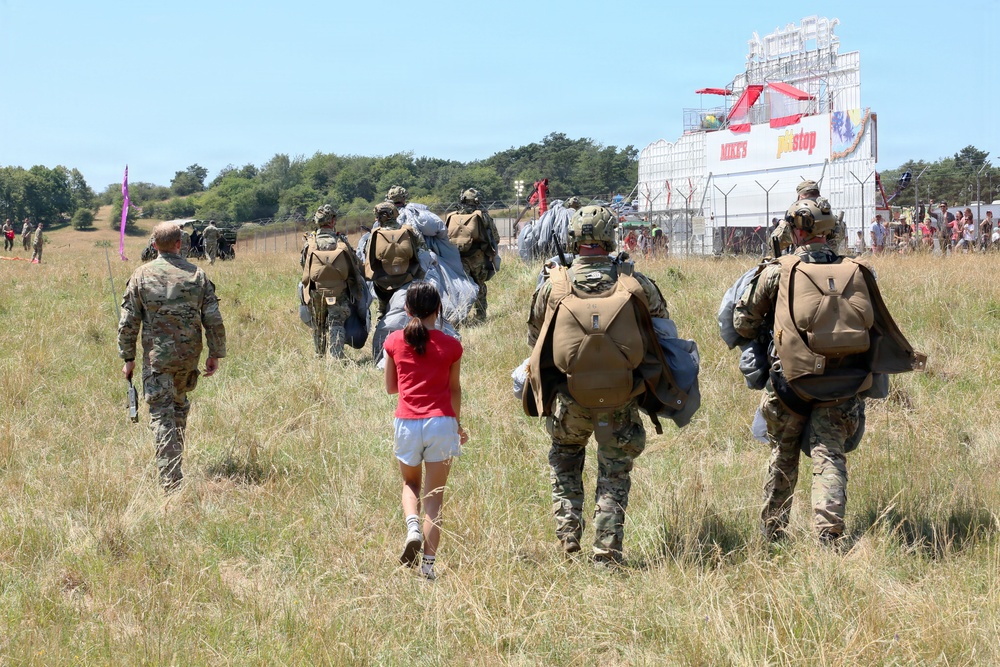 4th of July Special Forces Airborne Jump