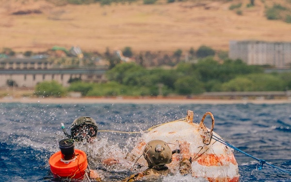 U.S. Navy, U.S. Marine Corps, and Royal New Zealand Navy EOD technicians conduct mine countermeasures training during RIMPAC 26