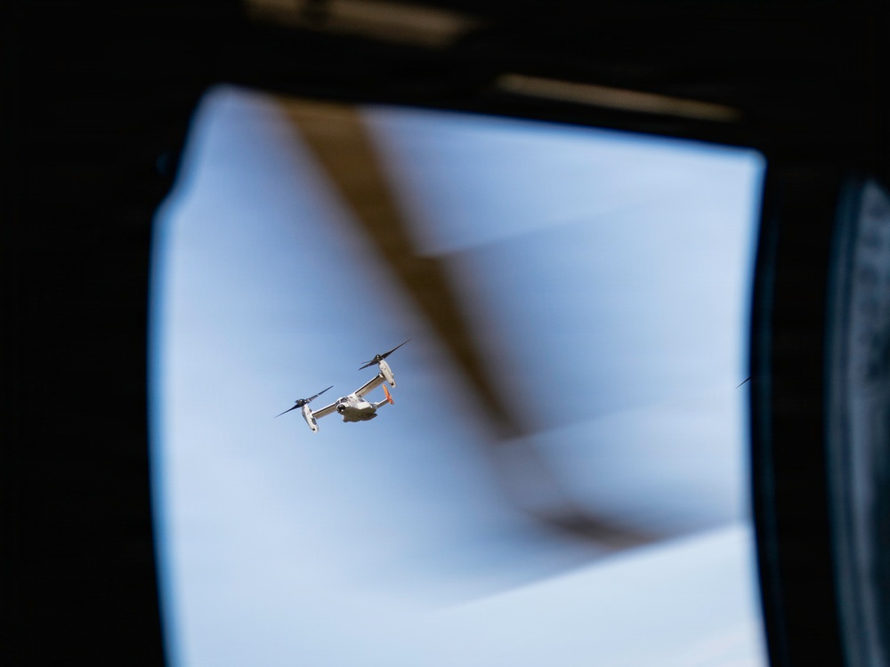 HSC-11 Participates in the INR 250 Flyover
