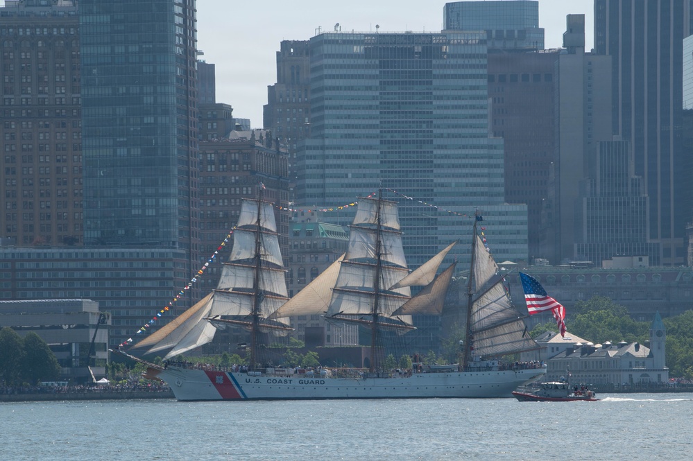 U.S. Coast Guard supports Sail 250 Parade of Sail in New York