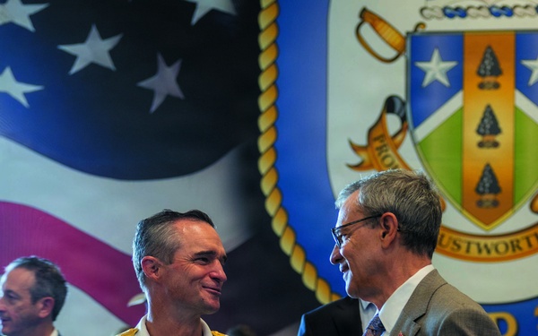 USS Kearsarge Hosts INR 250 Celebration