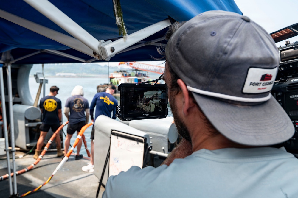 Discovery Channel’s Expedition Unknown Documents 26-1PH Underwater Recovery Team