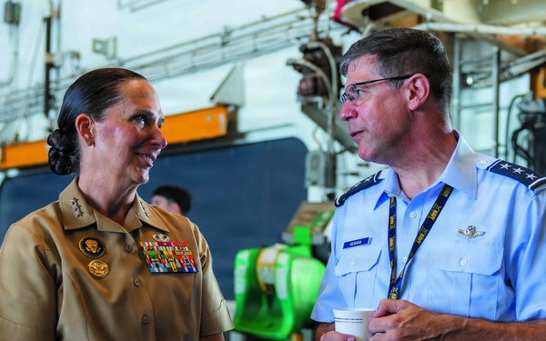 USS Kearsarge Hosts INR 250 Celebration
