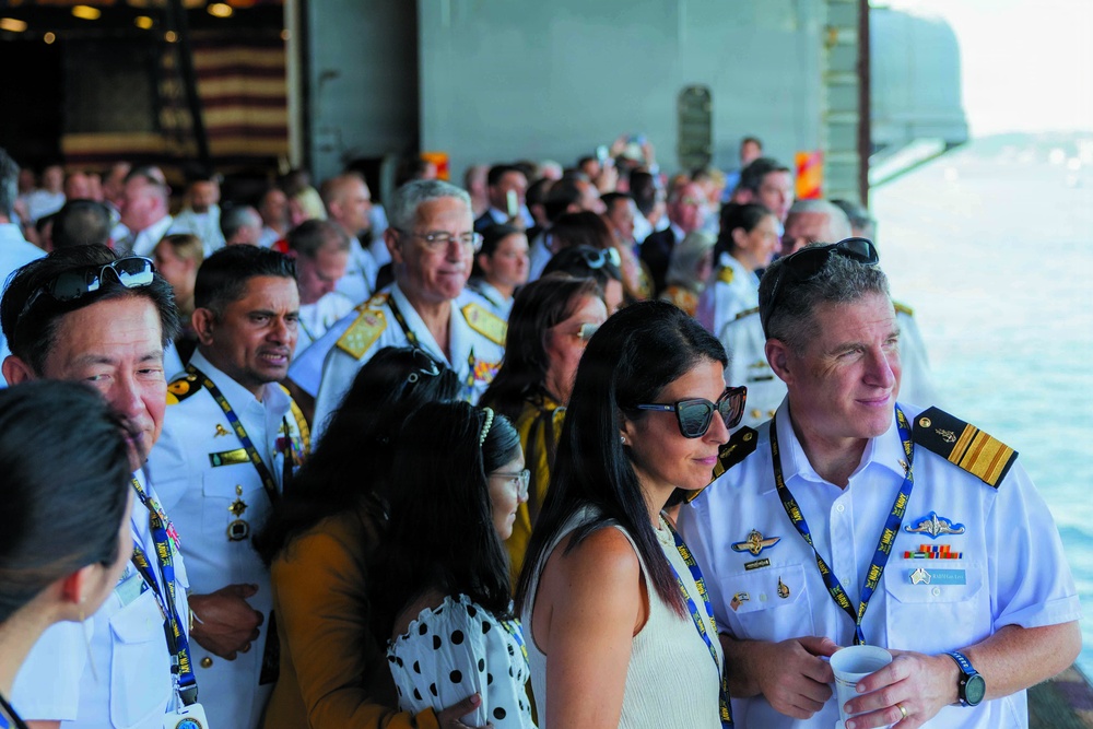 USS Kearsarge Hosts INR 250 Celebration