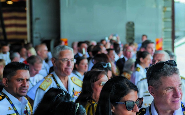 USS Kearsarge Hosts INR 250 Celebration