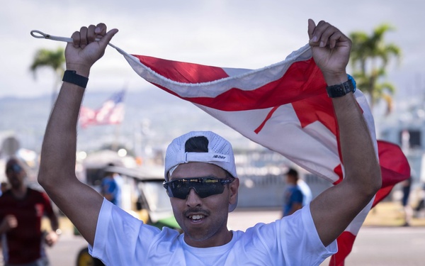 HMCS Regina Sailor Crosses Finish Line at RIMPAC 2026 Independence Day 5K