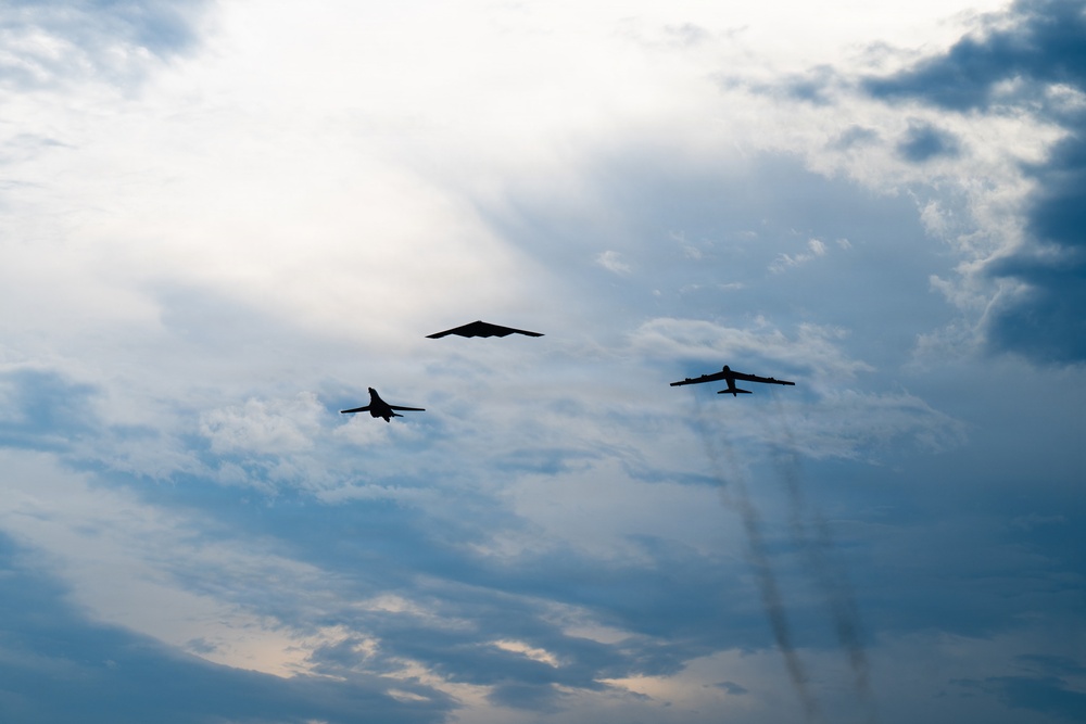 B-2 Spirit performs Freedom 250 flyover in Washington