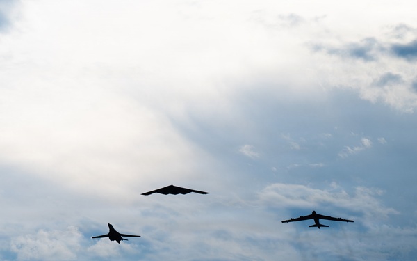 B-2 Spirit performs Freedom 250 flyover in Washington