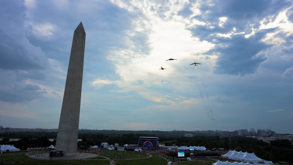 B-2 Spirit performs Freedom 250 flyover in Washington