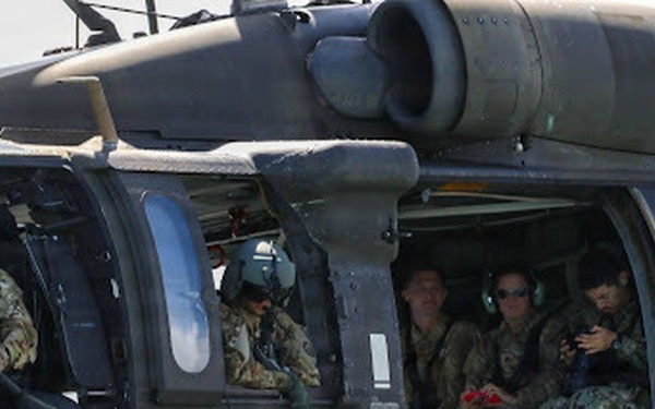 Tropic Lightning aviators mark America’s 250th with Independence Day flyover