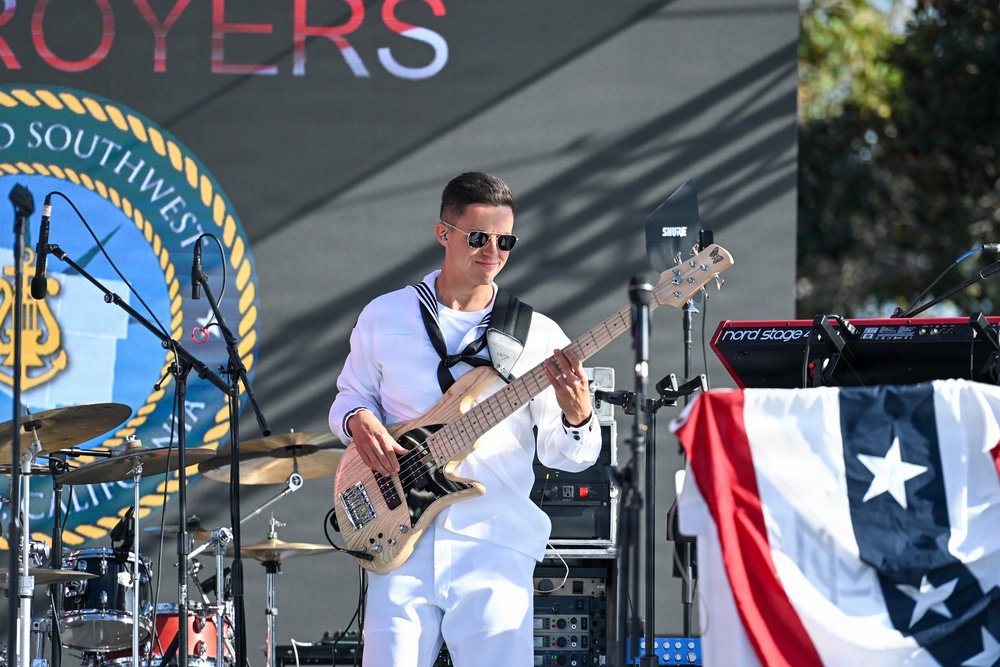 Navy Band Southwest The Destroyers at Freedom Fest