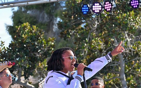 Navy Band Southwest The Destroyers at Freedom Fest