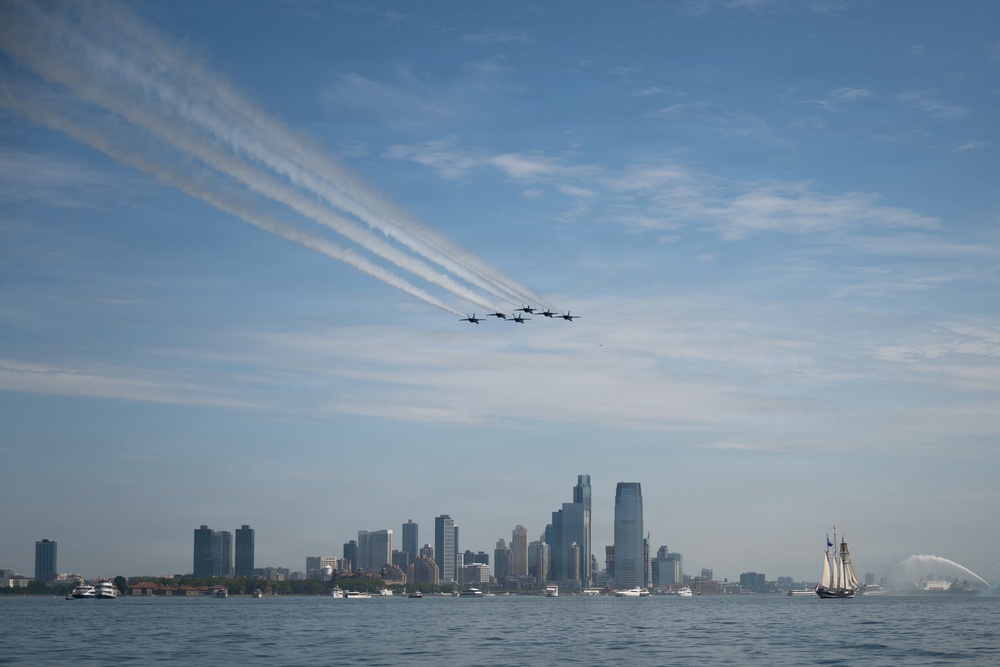 U.S. Coast Guard Sail 250 New York