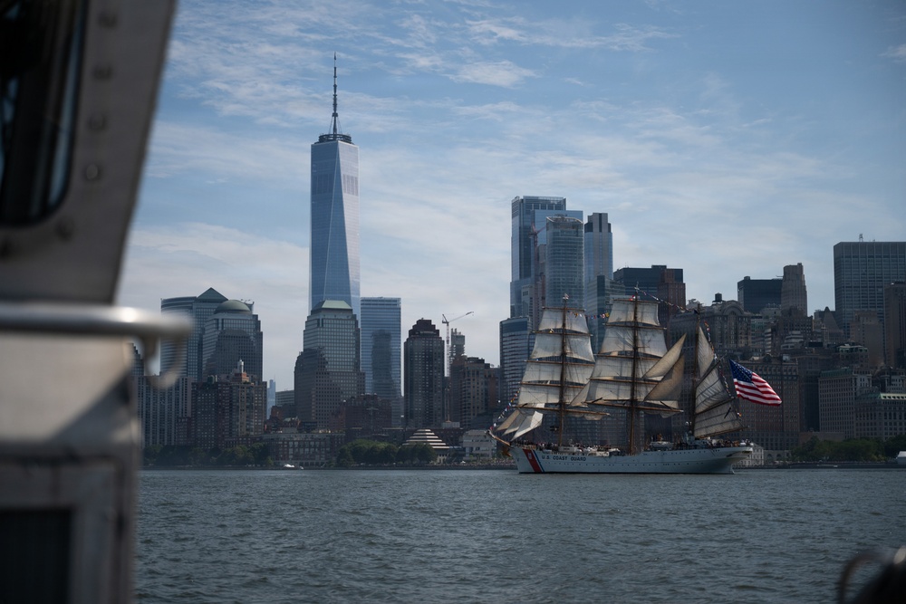 U.S. Coast Guard Sail 250 New York