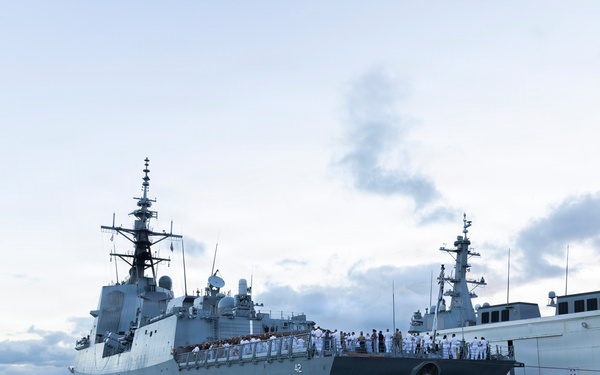 Australians hold official reception onboard HMAS Sydney during RIMPAC 2026