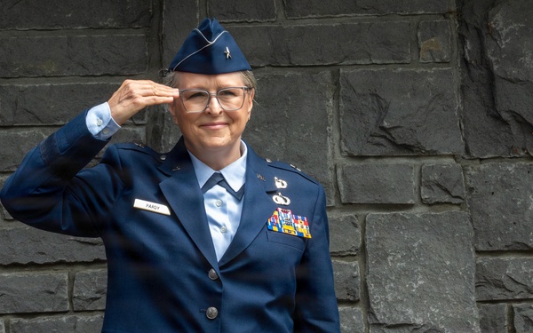 Oregon National Guardsmen take part in the 250th Anniversary of American Independence