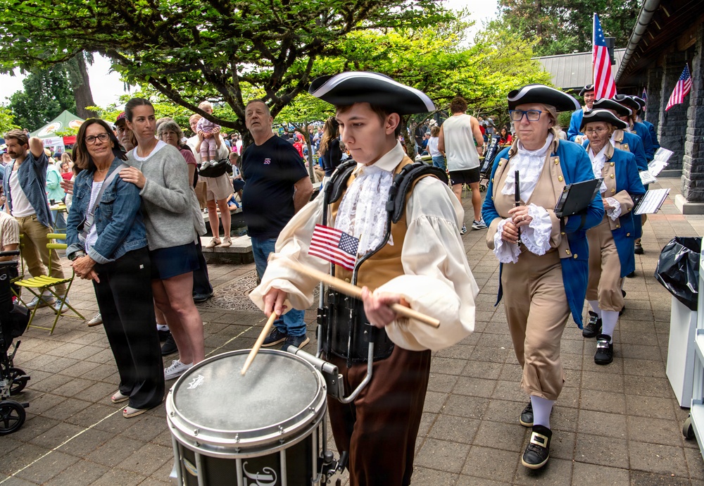 Oregon National Guardsmen take part in the 250th Anniversary of American Independence